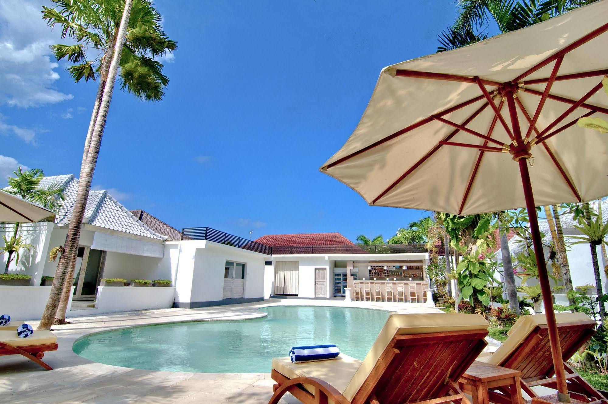 Kutaville Seminyak Exterior foto